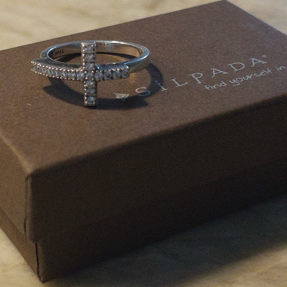 Silpada Reverence Ring | CZ | Sz 7 - Picture 2 of 6